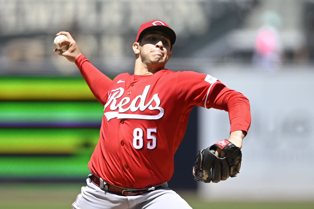 Reliever Luis Cessa pitches for the Reds.